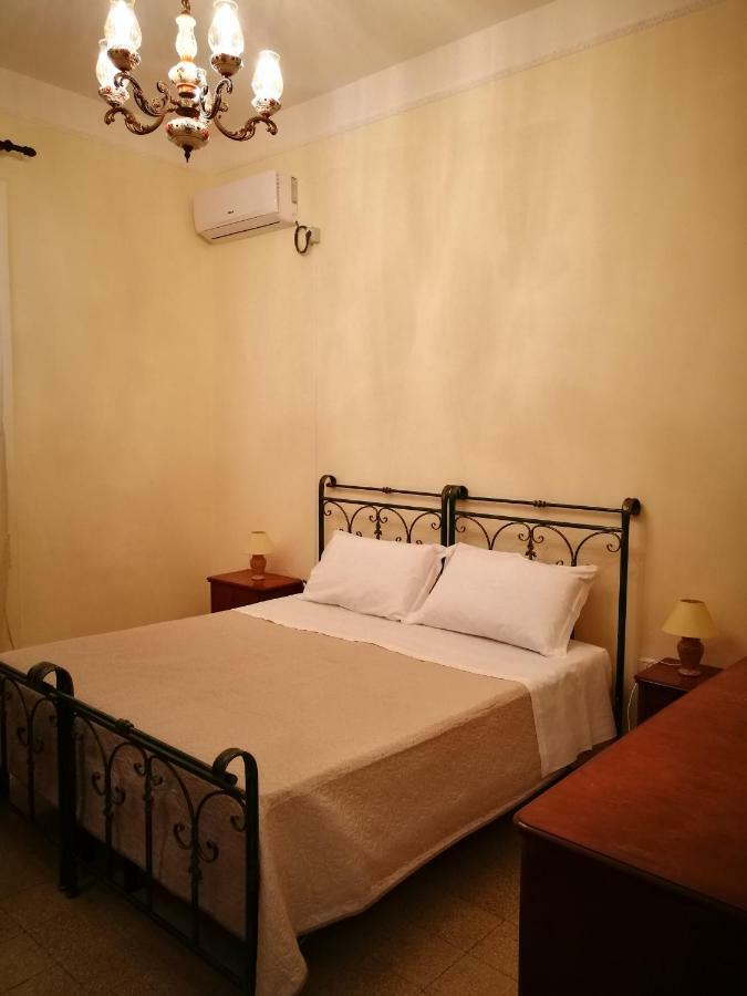 Appartamento Enea Lecce Exterior foto